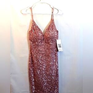 NWT Emerald Sundae Sequin Dress - M